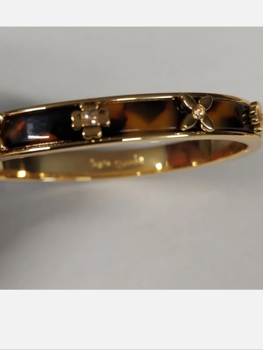 Kate Spade New York Breeze Along Hinged Bangle Bracelet - Picture 6 of 10